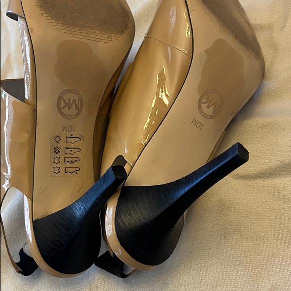 Michael Kors Nude Patent Heels - Picture 7 of 8
